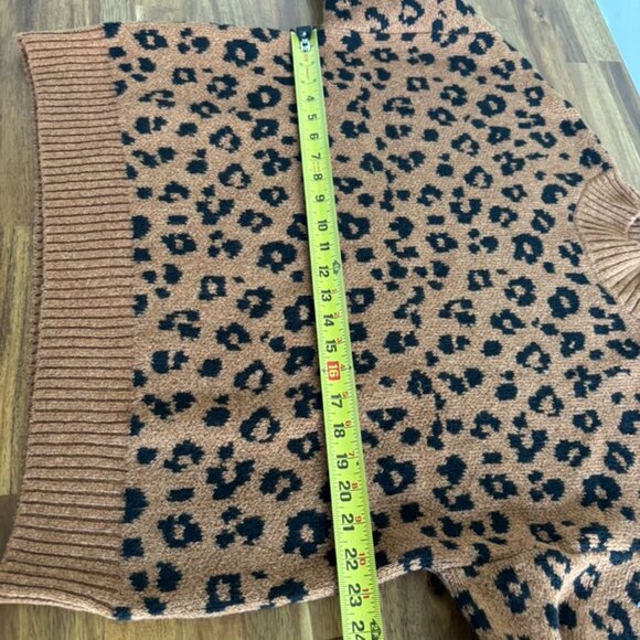 Old Navy Sweater Women Size XL Leopard-Print Mock-Neck Ribbed Hem Preppy NWT - Picture 5 of 12